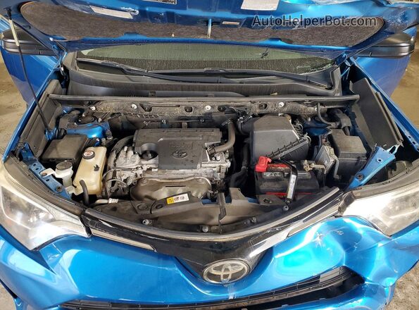 JTMZFREV8JJ726909 2018 TOYOTA RAV4 Blue ძრავის განყოფილების ხედი
