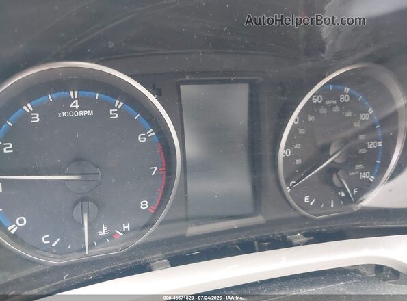 JTMZFREV9HJ121808 2017 TOYOTA RAV4 Green Հետևի նստատեղերի տեսք