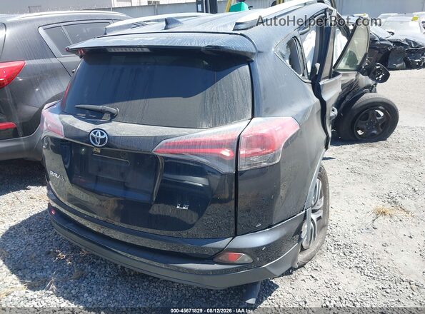 JTMZFREV9HJ121808 2017 TOYOTA RAV4 Green 