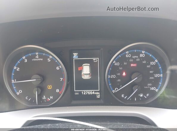 JTMZFREV9JJ154555 2018 TOYOTA RAV4 White Widok tylnych siedzeń