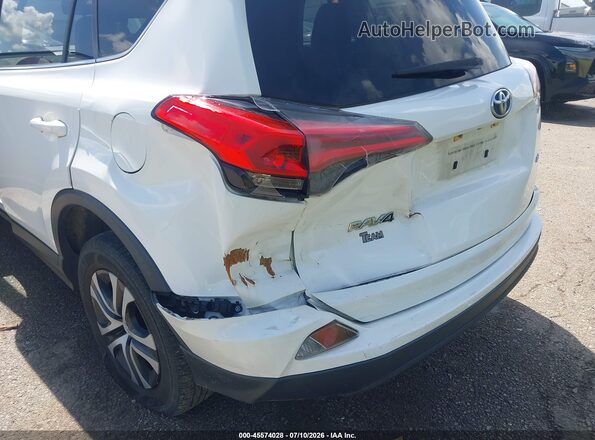 JTMZFREV9JJ154555 2018 TOYOTA RAV4 White Widok z przodu