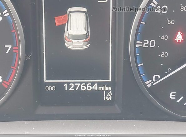JTMZFREV9JJ154555 2018 TOYOTA RAV4 White 