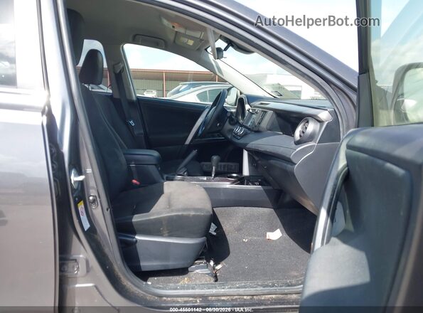 JTMZFREVXJJ155553 2018 TOYOTA RAV4 Gray Front interior view