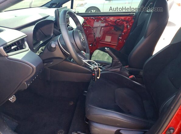 JTNABAAE2RA012751 2024 TOYOTA GR Red წინა სალონის ხედი