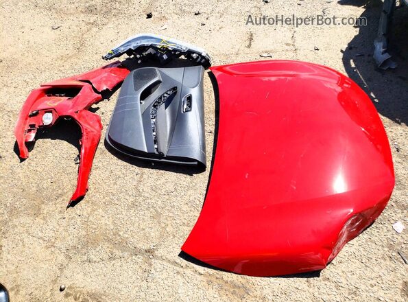 JTNABAAE2RA012751 2024 TOYOTA GR Red ძრავის განყოფილების ხედი