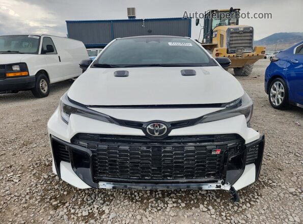 JTNABAAE2SA018068 2025 TOYOTA GR Белый Вид наклейки с VIN-кодом