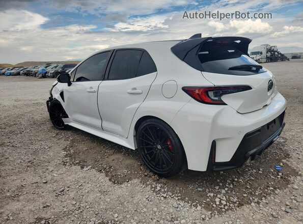 JTNABAAE2SA018068 2025 TOYOTA GR Белый 