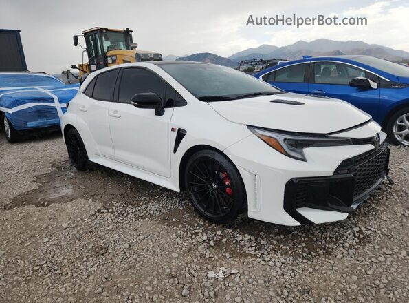JTNABAAE2SA018068 2025 TOYOTA GR Белый 