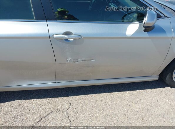 JTNB11HK0J3020892 2018 TOYOTA CAMRY Silver 