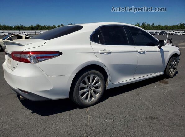 JTNB11HK5J3051832 2018 TOYOTA CAMRY White Հետևի աջ