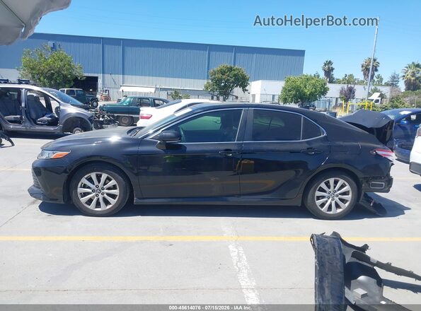 JTNB11HKXJ3000472 2018 TOYOTA CAMRY Черный 