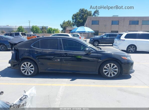 JTNB11HKXJ3000472 2018 TOYOTA CAMRY Черный Панорамный вид салона 360°