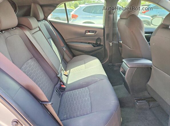 JTNB4MBE0M3105151 2021 TOYOTA COROLLA Silver Widok tylnych siedzeń