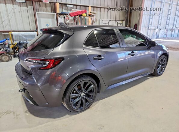 JTNC4MBE9P3206570 2023 TOYOTA COROLLA Gray Trasero derecho