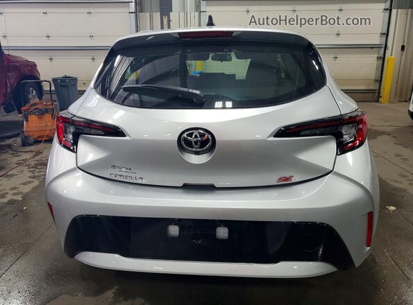 JTND4MBE2T3265278 2026 TOYOTA COROLLA Silver Rear view
