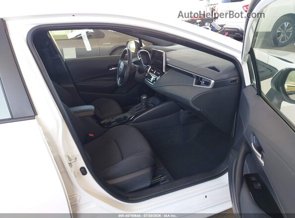JTND4MBE3P3208156 2023 TOYOTA COROLLA White Vista interior delantera