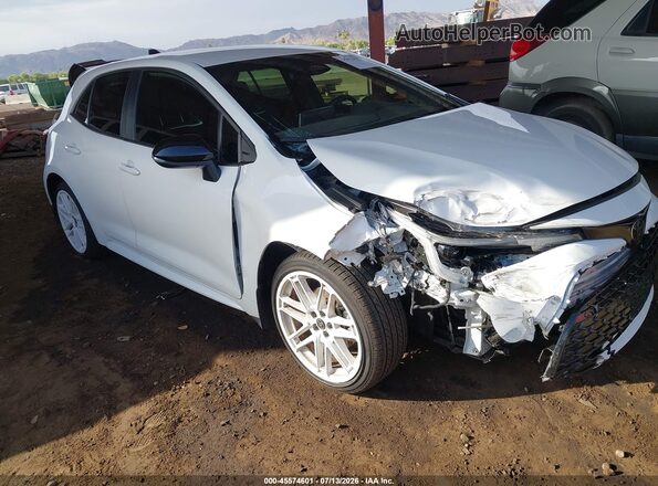 JTND4MBE7T3258388 2026 TOYOTA COROLLA White Դիմացի տեսք