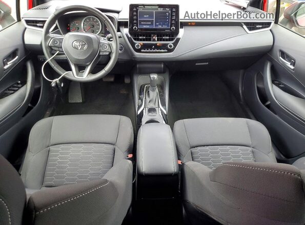 JTND4MBE9M3115864 2021 TOYOTA COROLLA Red Dashboard view
