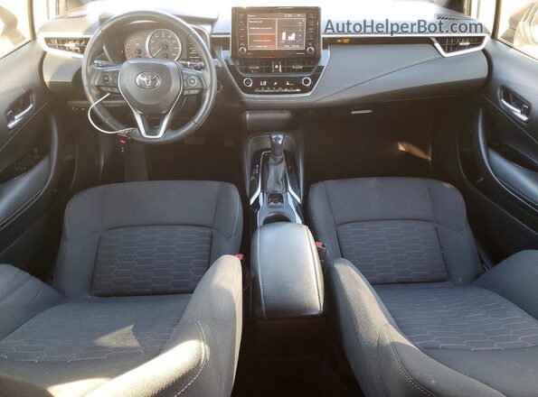 JTND4MBE9N3152947 2022 TOYOTA COROLLA Silver Vista del salpicadero