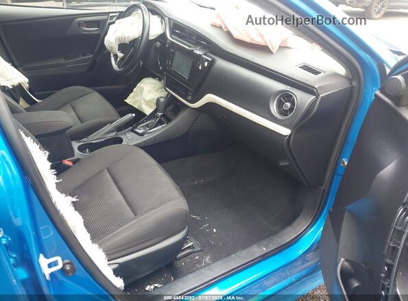 JTNKARJE4JJ560468 2018 TOYOTA COROLLA IM Blue Вид салону спереду