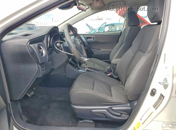 JTNKARJEXHJ533852 2017 TOYOTA COROLLA White Vista interior delantera