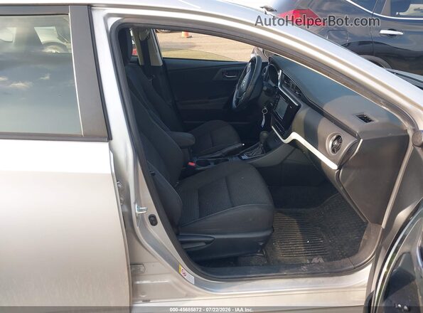 JTNKARJEXHJ535567 2017 TOYOTA COROLLA IM Серебряный Вид салона спереди