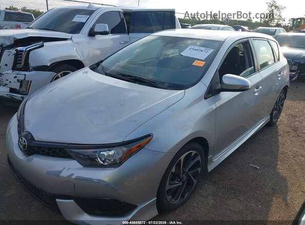 JTNKARJEXHJ535567 2017 TOYOTA COROLLA IM Серебряный Передняя левая четверть