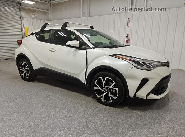 JTNKHMBX0M1108133 2021 TOYOTA C-HR White 