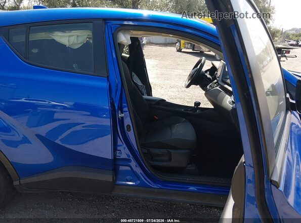 JTNKHMBX1L1076243 2020 TOYOTA C-HR Blue Vista interior delantera