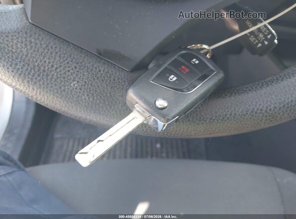 JTNKHMBX1L1088943 2020 TOYOTA C-HR Silver Widok deski rozdzielczej
