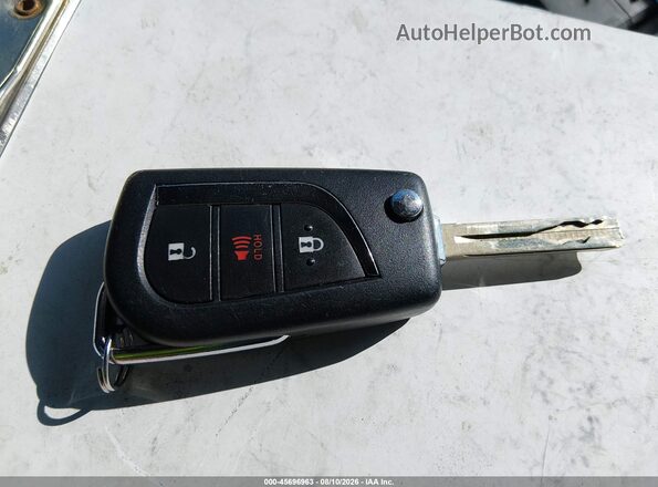 JTNKHMBX2L1065350 2020 TOYOTA C-HR White Вид панелі приладів