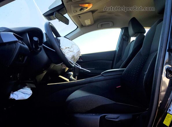 JTNKHMBX2M1110708 2021 TOYOTA C-HR Black Front interior view
