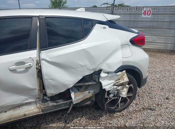 JTNKHMBX5J1008461 2018 TOYOTA C-HR White Front view