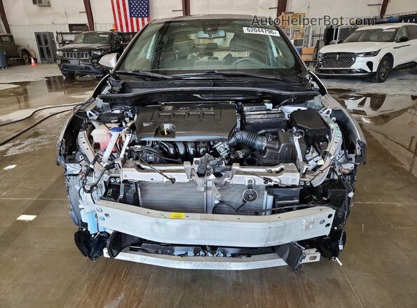 JTNKHMBX7J1007621 2018 TOYOTA C-HR Серебряный Вид спереди