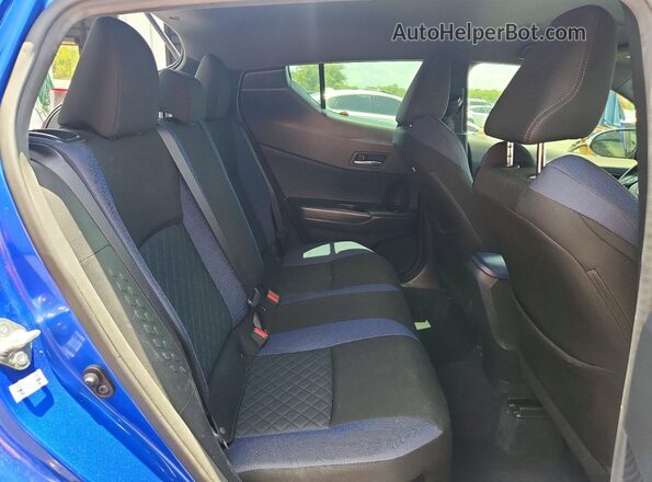 JTNKHMBX8L1085778 2020 TOYOTA C-HR Blue Вид задньої частини салону