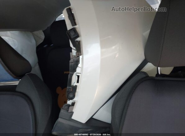 JTNKHMBX9L1072439 2020 TOYOTA C-HR White 