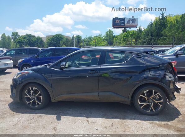 JTNKHMBXXK1015195 2019 TOYOTA C-HR Gray 