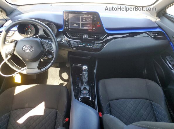 JTNKHMBXXL1069145 2020 TOYOTA C-HR White Առջևի վահանակի տեսք