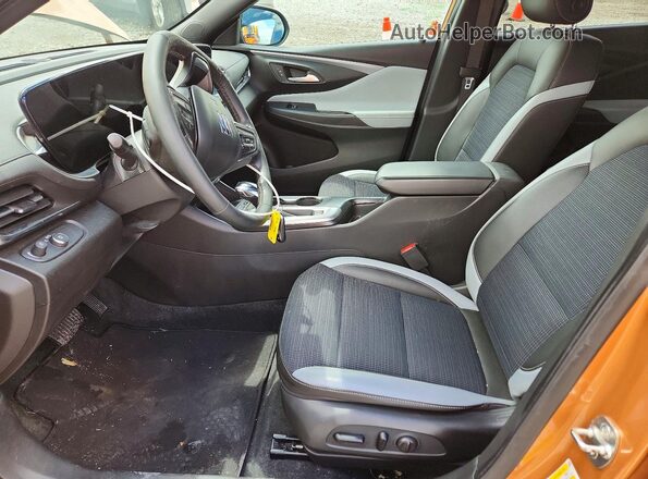 KL47LAE25RB017913 2024 BUICK OTHER Tan Սալոնի դիմացի տեսք