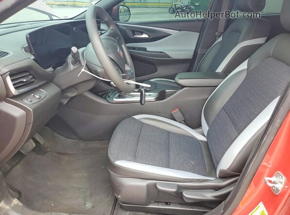 KL47LAE2XRB053516 2024 BUICK OTHER Orange Vista interior delantera