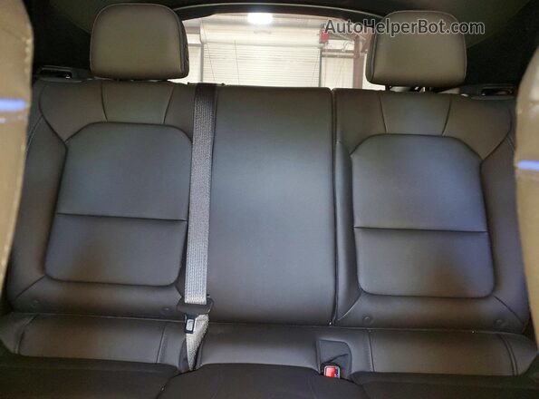 KL47LBEP2SB239302 2025 BUICK OTHER White Rear seats view