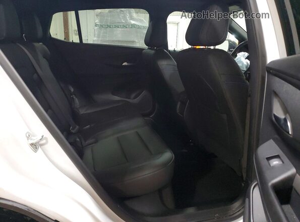 KL47LBEP2SB239302 2025 BUICK OTHER White Rear interior view