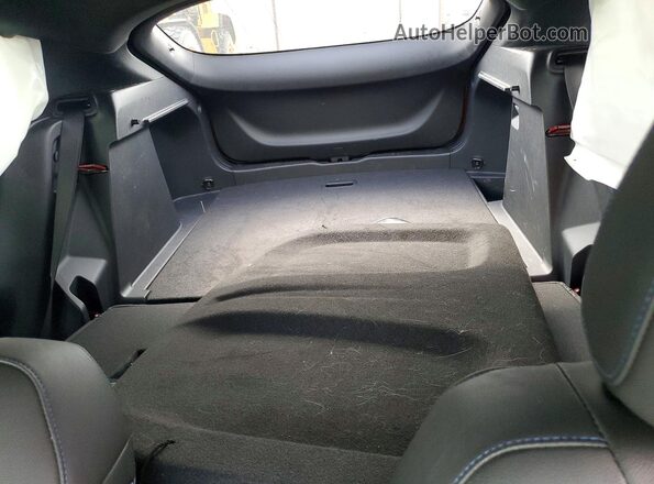 KL47LBEP4SB070917 2025 BUICK OTHER Burgundy Vista de los asientos traseros