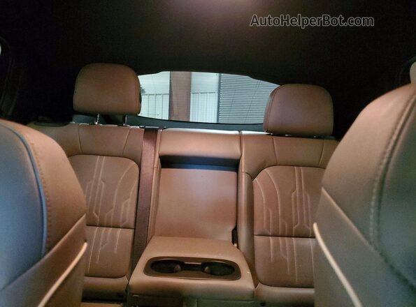 KL47LCE22RB093598 2024 BUICK OTHER Красный Вид задних сидений