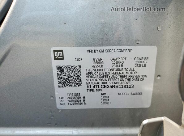KL47LCE25RB118123 2024 BUICK OTHER Gray Vista del compartimento del motor