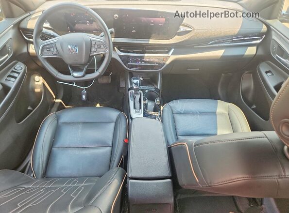 KL47LCE29RB053681 2024 BUICK OTHER Silver Widok deski rozdzielczej