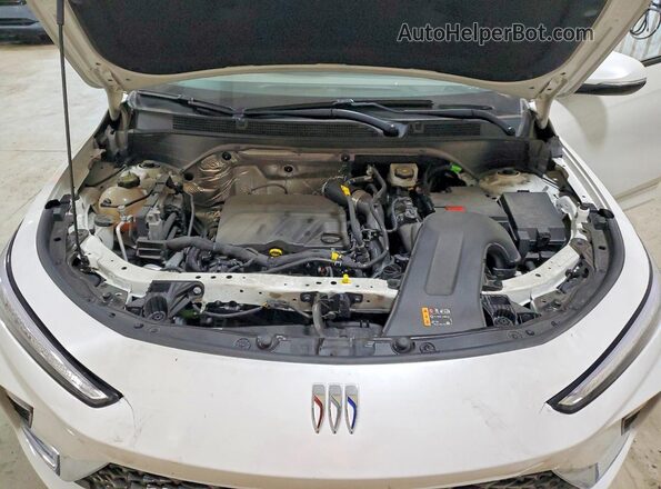 KL47LCEP3SB067206 2025 BUICK OTHER White ძრავის განყოფილების ხედი