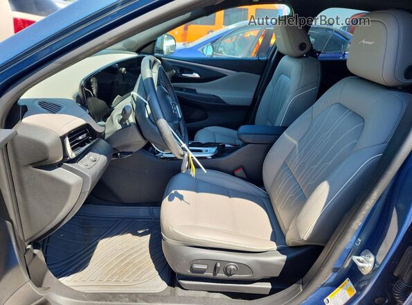 KL47LCEP7SB059738 2025 BUICK OTHER Blue Widok wnętrza z przodu