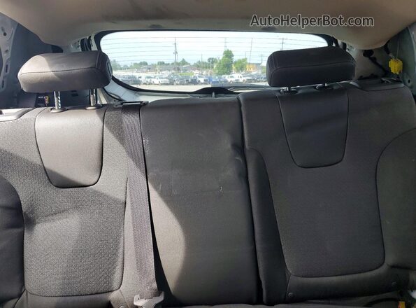 KL4AMBS21RB215594 2024 BUICK ENCORE White უკანა სავარძლების ხედი