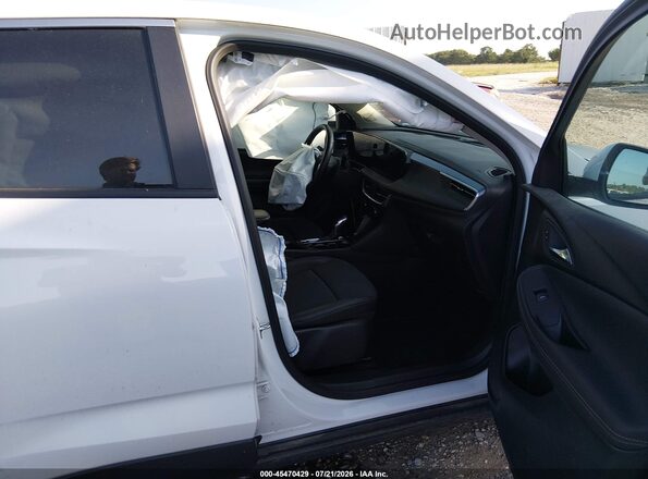 KL4AMBS25RB085674 2024 BUICK ENCORE White Вид салону спереду